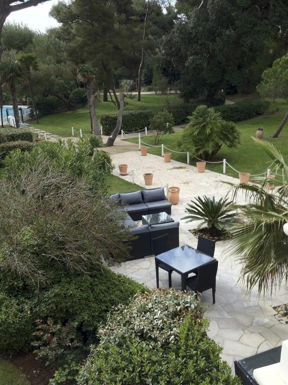 Badine 5p Piscine Balneo Clim Jardin Exotique